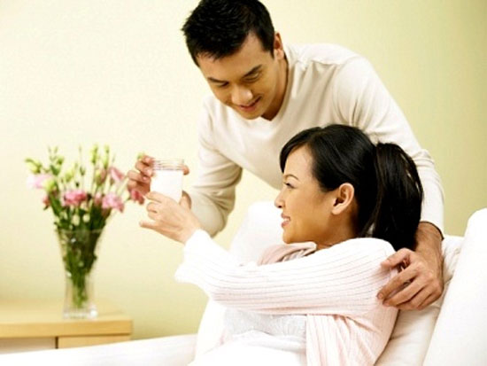 chăm sóc bà bầu tháng thứ 8
